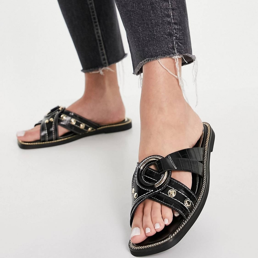 RIVER ISLAND RING HARDWARE SANDAL IN BLACK sz 9